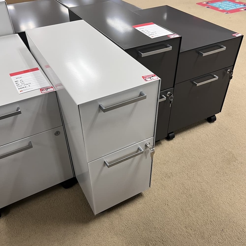 10″ W x 26″ H Hon White Metal Skinny Vertical Pedestal File – Box/File Office Furniture Liquidations