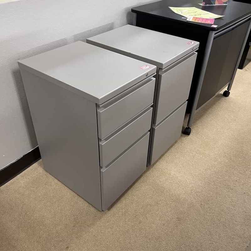 28″ H x 15″ W Herman Miller Taupe Metal Vertical Pedestal File Office Furniture Liquidations