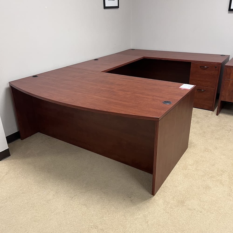 72″ x 113″ Cherry Laminate Bow Front U-Desk – Right Return Office Furniture Liquidations