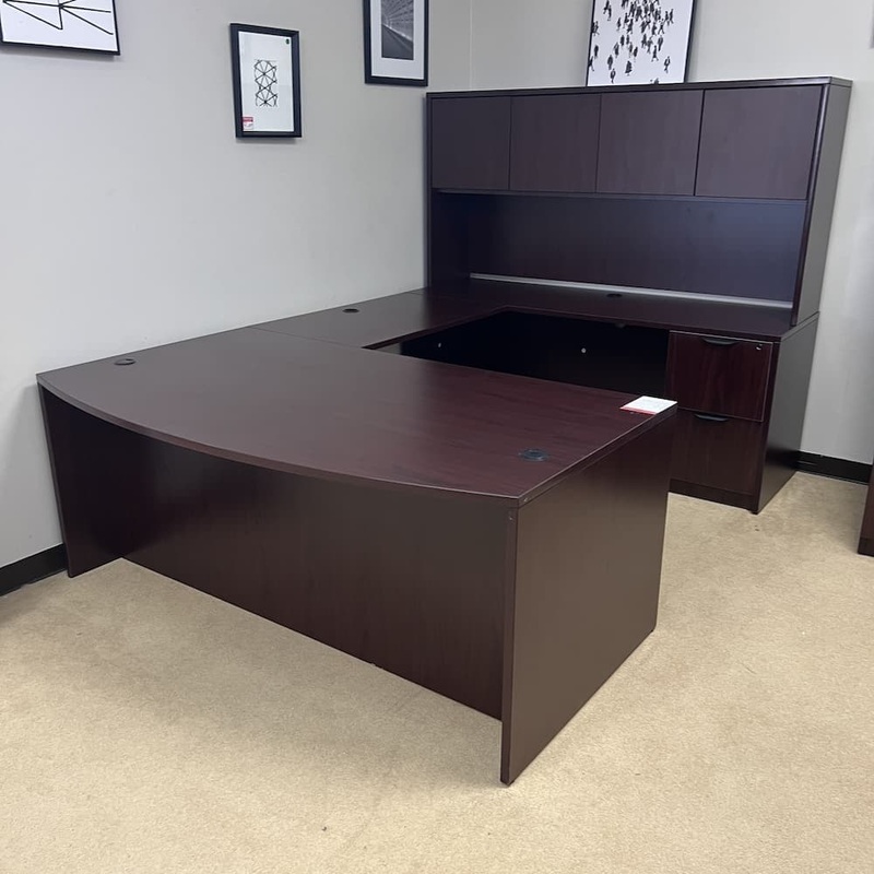 71 x 106″ Mahogany and Black Bow Front U-Desk with Hutch and 4 Doors – Right Return Office Furniture Liquidations