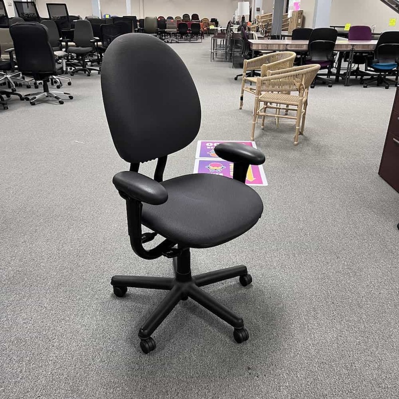 Steelcase Criterion Grey Task Chair Office Furniture Liquidations