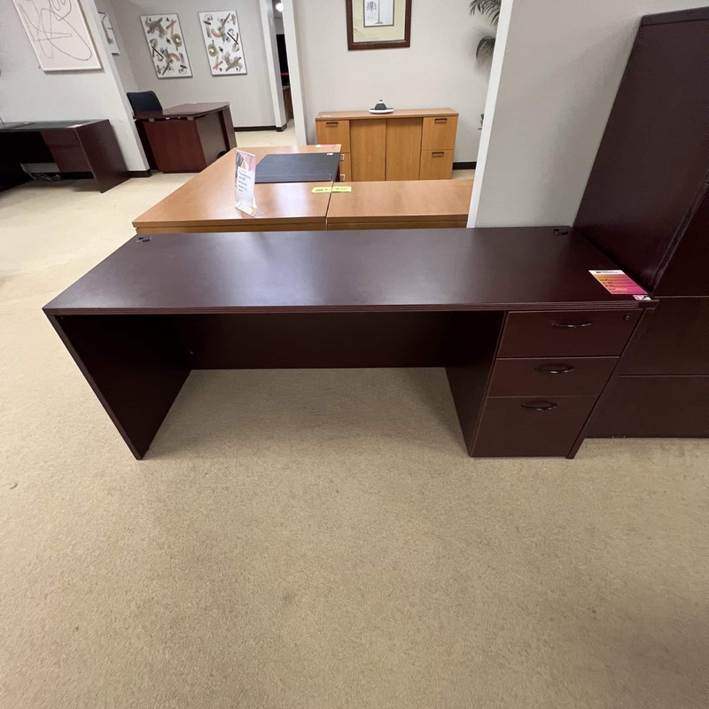 71 x 24″ Cherryman Mahogany and Black Desk 1 Pedestal File Office Furniture Liquidations
