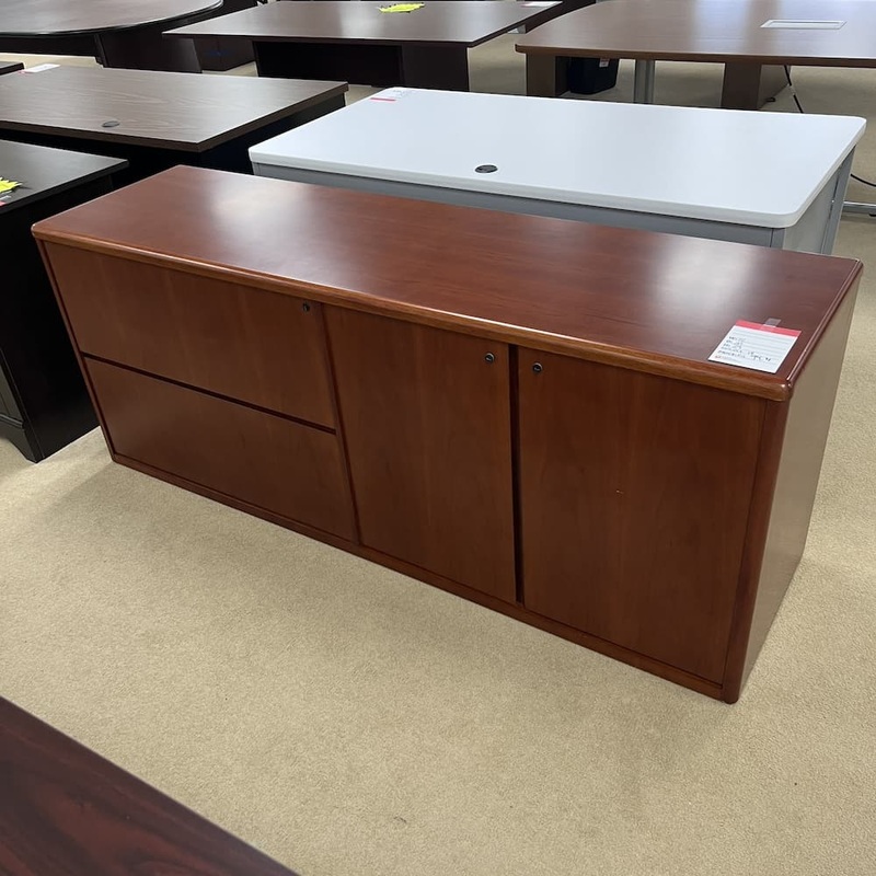 72″ x 20″ Cherry Veneer Transitional Executive Credenza Storage Cabinet Office Furniture Liquidations