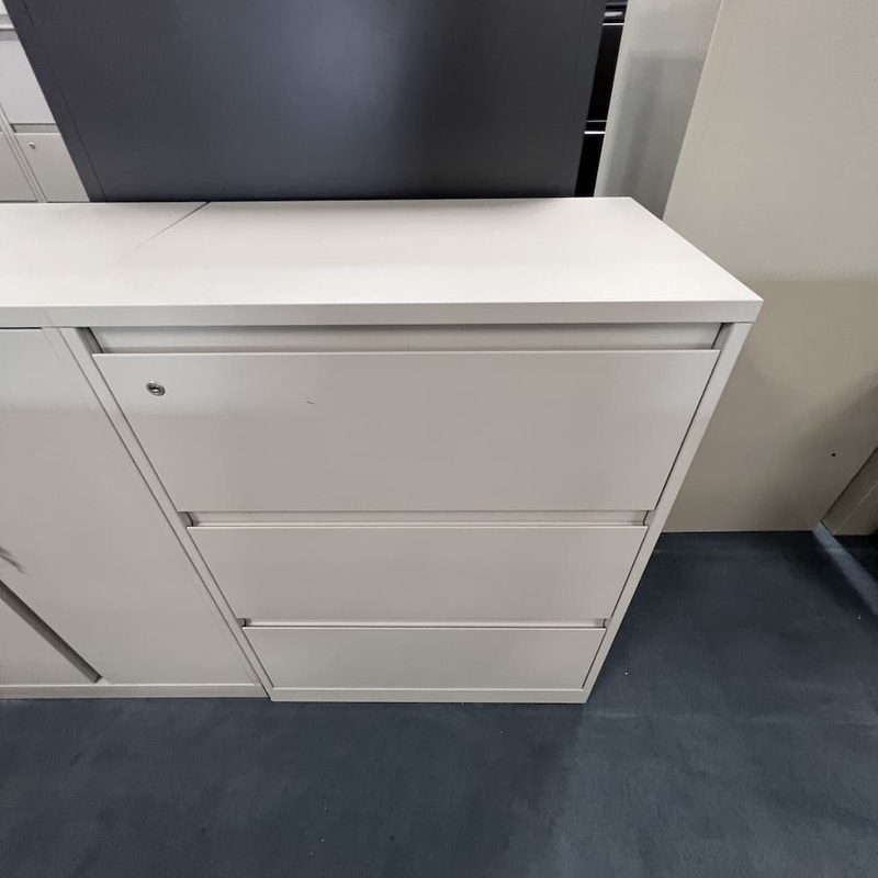 30″ W x 40″ H Steelcase Light Grey Metal 3 Drawer Lateral File Office Furniture Liquidations