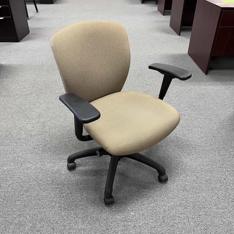 SitOnIt Knack Tan and Black Mid Back Task Chair Office Furniture Liquidations