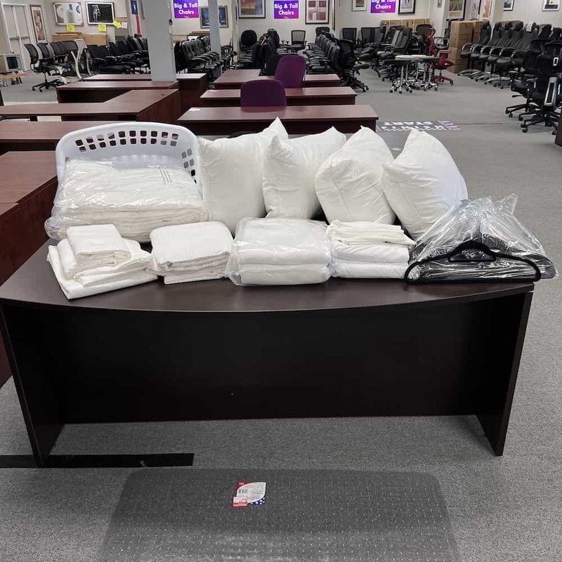 SET – White Bed Linens and Hangers – King or Queen Office Furniture Liquidations