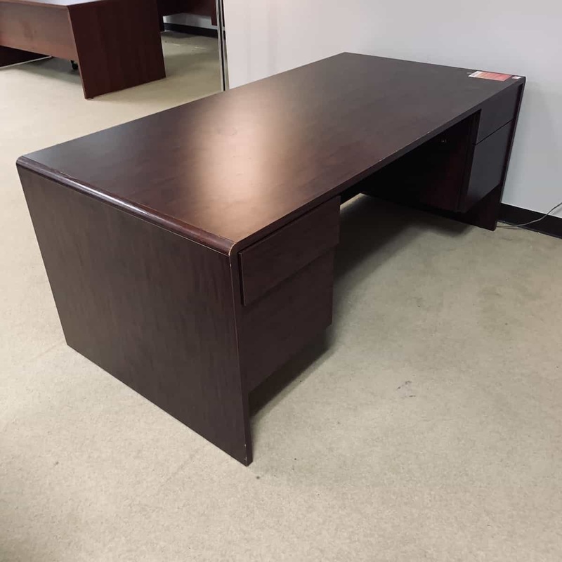 72′ Wide Mahogany Modern Desk Office Furniture Liquidations