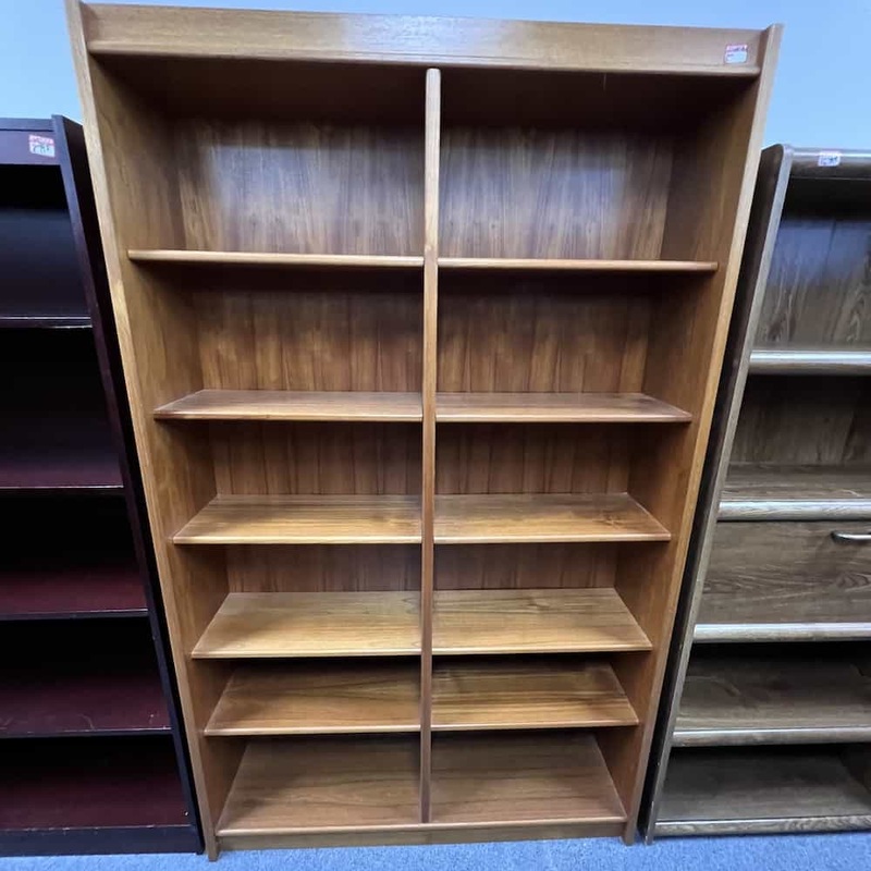 79″ High Honey Oak Veneer Dual Bookcase – 5 Shelf Office Furniture Liquidations