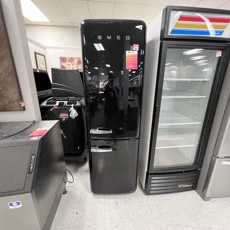 36″ Smeg Black Retro Inspired Bottom Freezer Refrigerator Office Furniture Liquidations