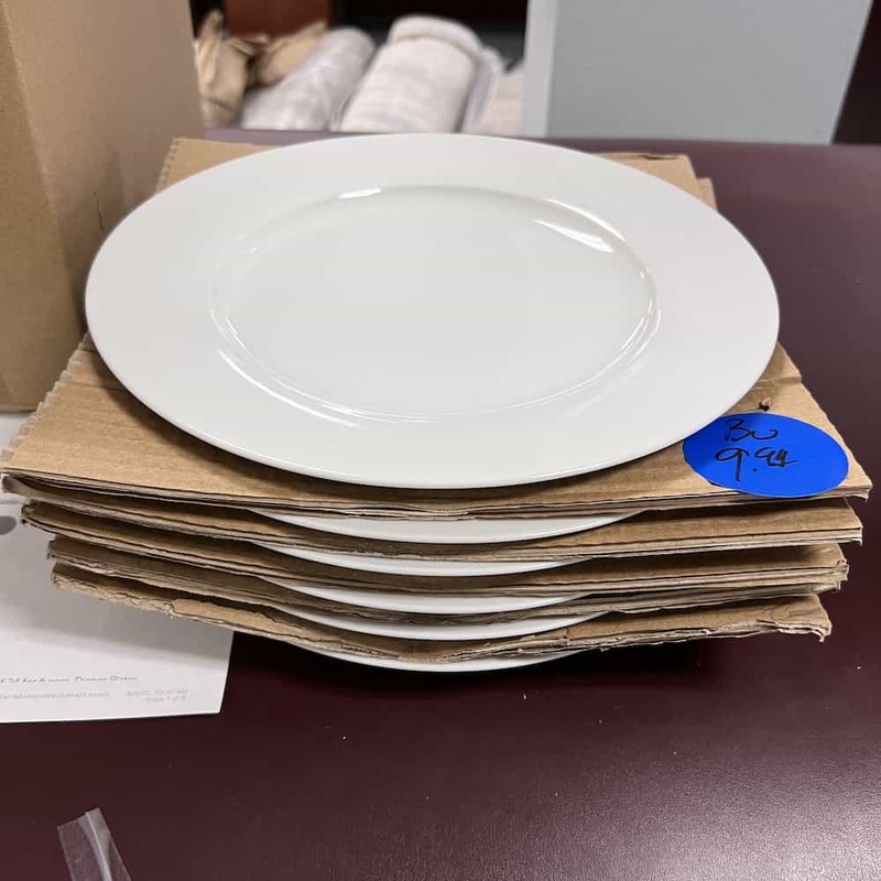 10.5″ Six Piece White Dinner Plate Set Office Furniture Liquidations