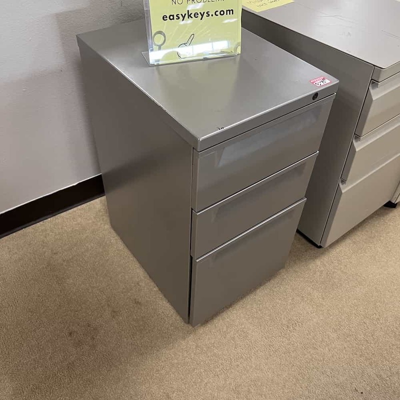 16″ Gray Metal Rolling Vertical File Office Furniture Liquidations