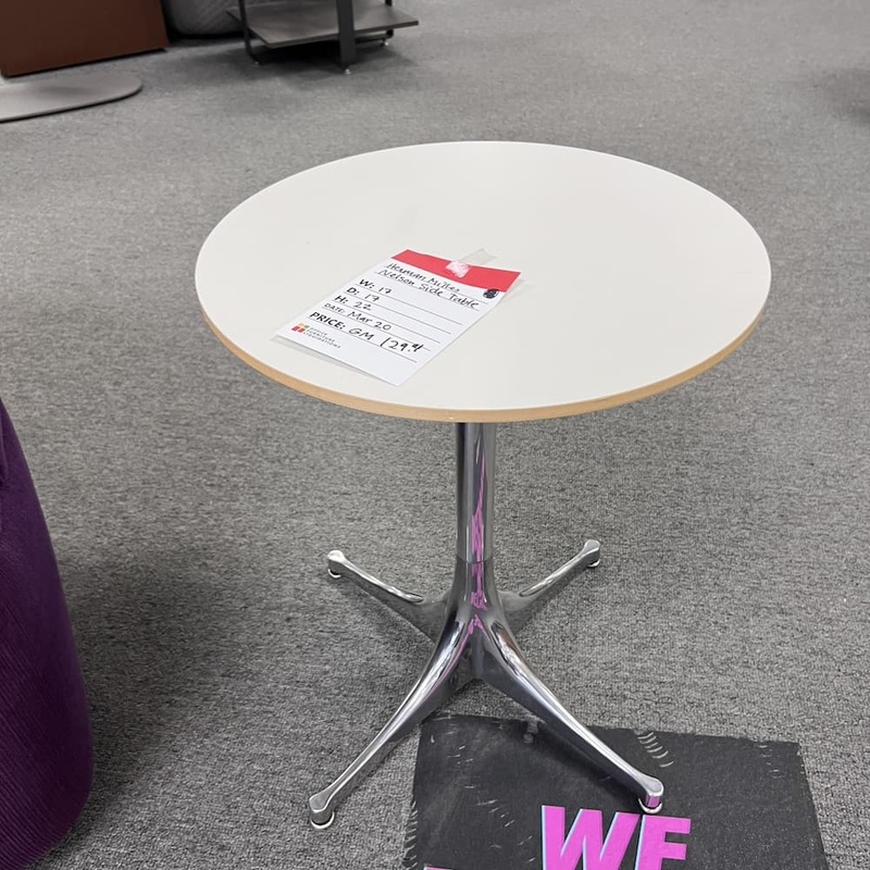 17″ Herman Miller George Nelson White Round Side Table Office Furniture Liquidations