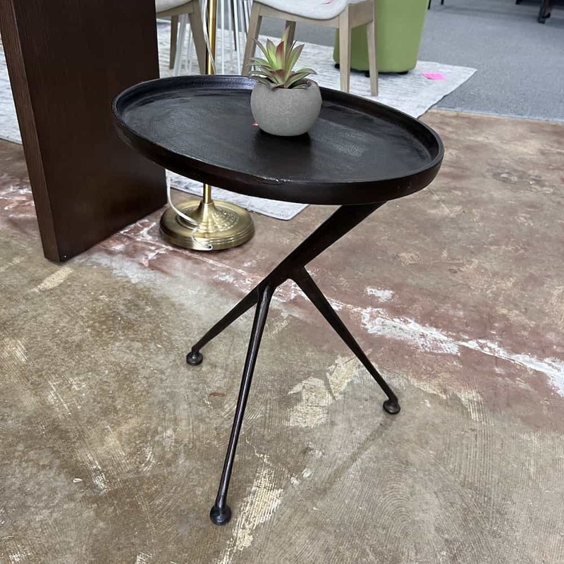 18″ Dark Brown Metal Modern Tree Branch Side Table Office Furniture Liquidations
