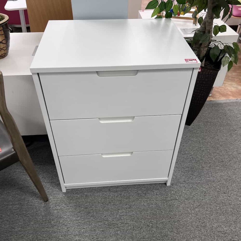 24″ W x 30″ H White Modern 3 Drawer Dresser Office Furniture Liquidations