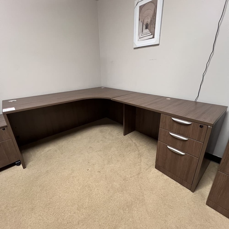 71″ x 89″ Walnut Laminate L-Desk with Single Pedestal – Right Return Office Furniture Liquidations