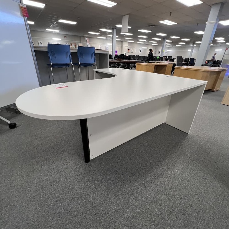 72″ x 66″ White Laminate Peninsula L-Desk – Left Return Office Furniture Liquidations