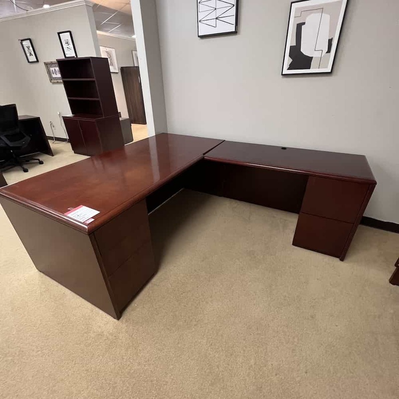 72″ x 86″ National Furniture Mahogany L-Desk with 2 Pedestal Files – Right Return Office Furniture Liquidations