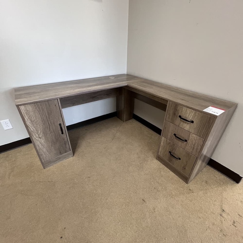 60″ x 60″ Furmax Weathered Walnut L-Desk – Right Return Office Furniture Liquidations