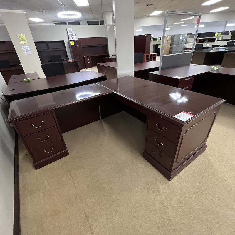 66″ x 78″ Hon Mahogany Executive Traditional L-Desk – Left Return Office Furniture Liquidations