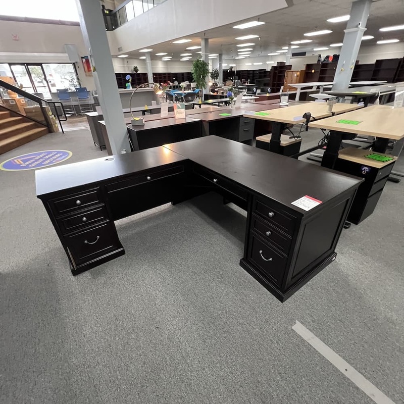 68″ x 75″ NBF Fulton Expresso Executive Traditional L-Desk – Left Return Office Furniture Liquidations