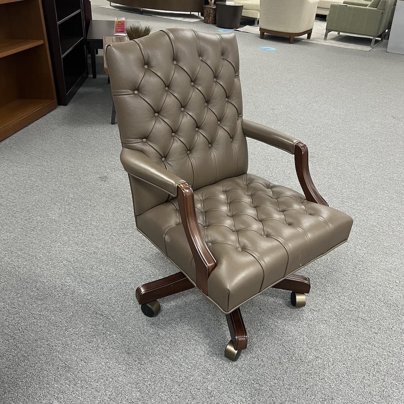 Set of 6 – Bright Chair Danube Brown Leather Tufted Executive Swivel Chair Office Furniture Liquidations