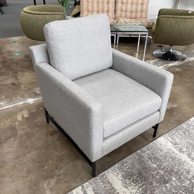 Heather Grey and Black Regan Modern Lounge Chair Office Furniture Liquidations
