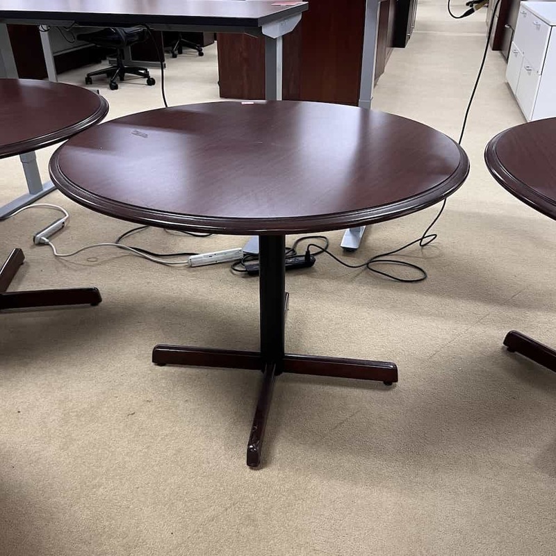 42″ National Furniture Mahogany Round Break Room Table Office Furniture Liquidations