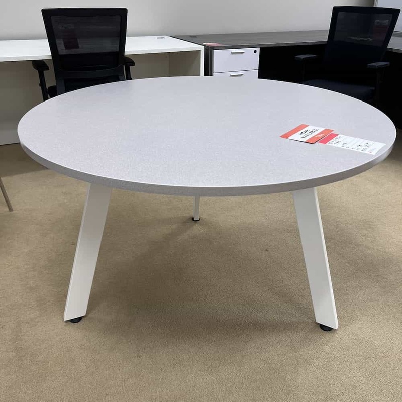 New Closeout – 48″ Grey and White Round Break Room Table with 3 Oblique Legs Office Furniture Liquidations