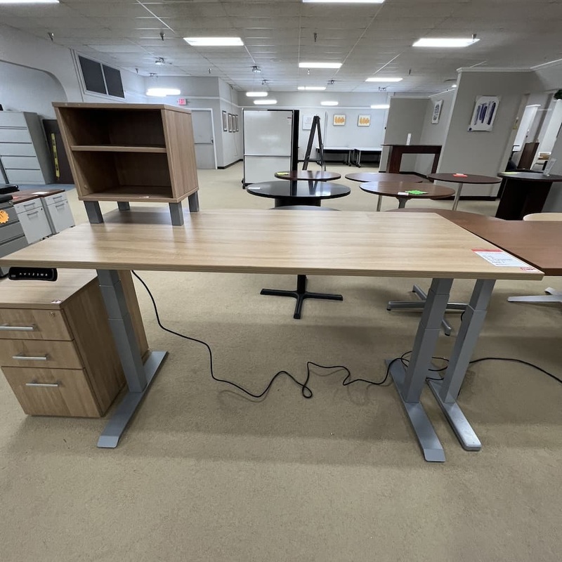 SET – 66″ x 30″ Oak Laminate Height Adjustable Electric Standing Desk with Shelf and Box/Box/File Office Furniture Liquidations